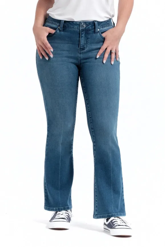 1822 Better Butter Slim Bootcut in Petite 26"