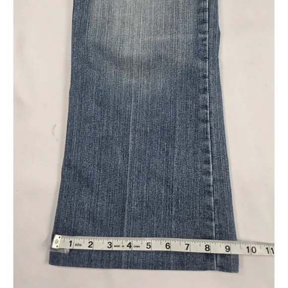 7 For All Mankind Bootcut Jeans Embellished Pocket  Womens Sz 28 measure 31x28
