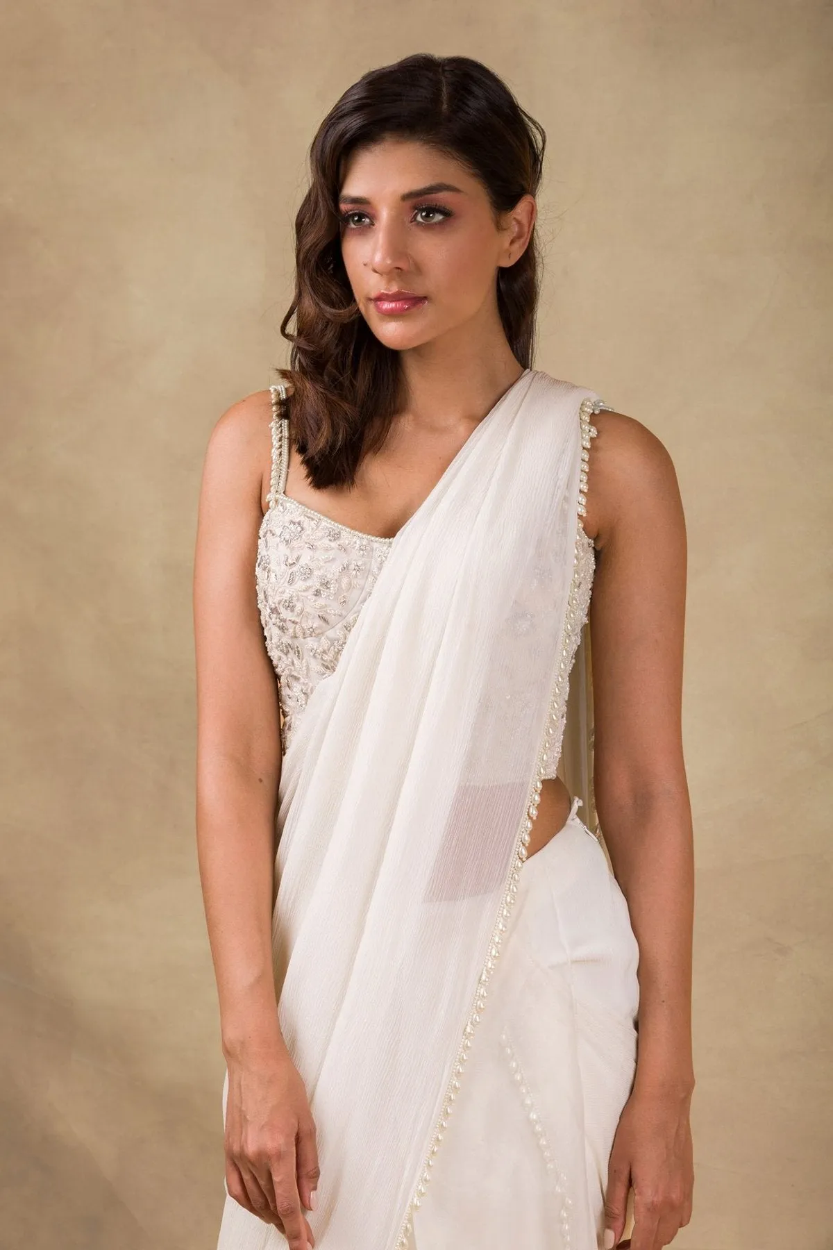 Amaya Sari