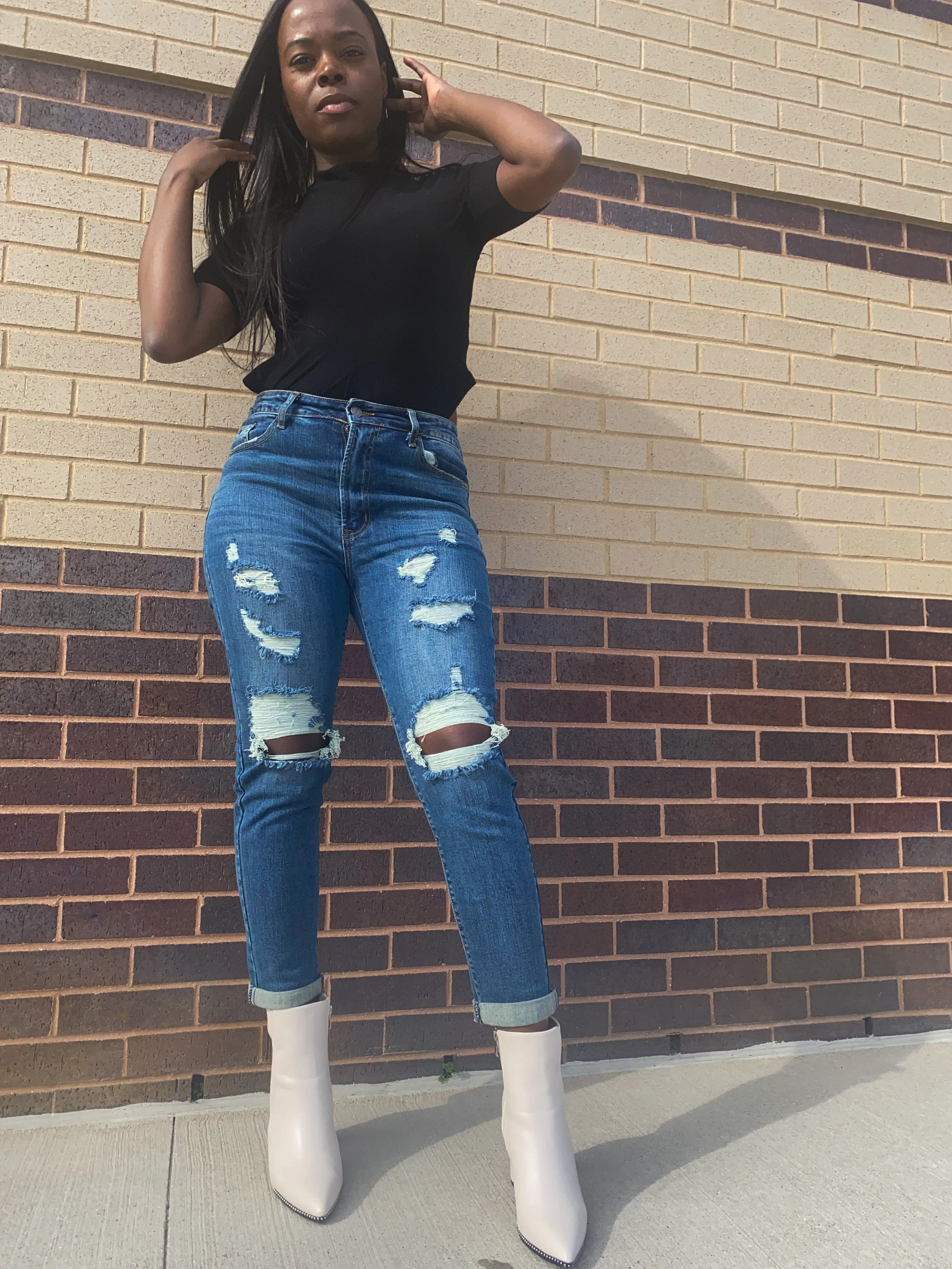 Amber Distress High-Waisted Jeans