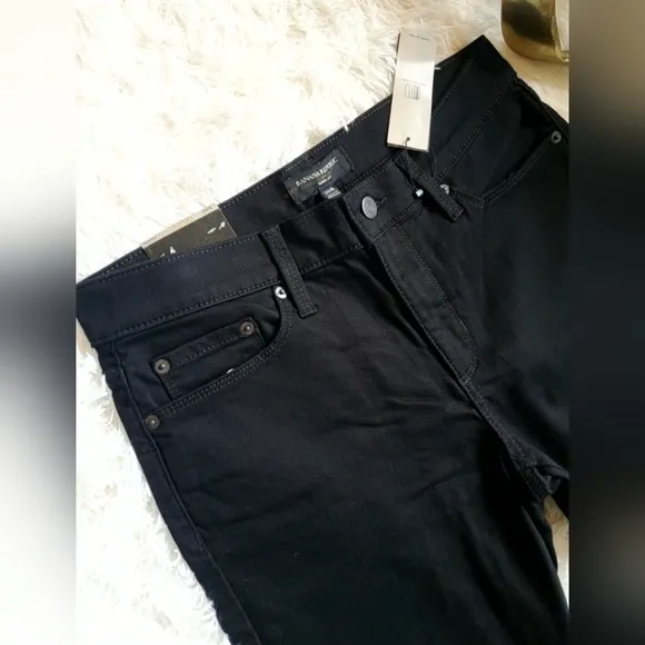 Banana Republic Size 8/29 Mid-Rise SLIMMING Skinny Black Jeans MSRP $109