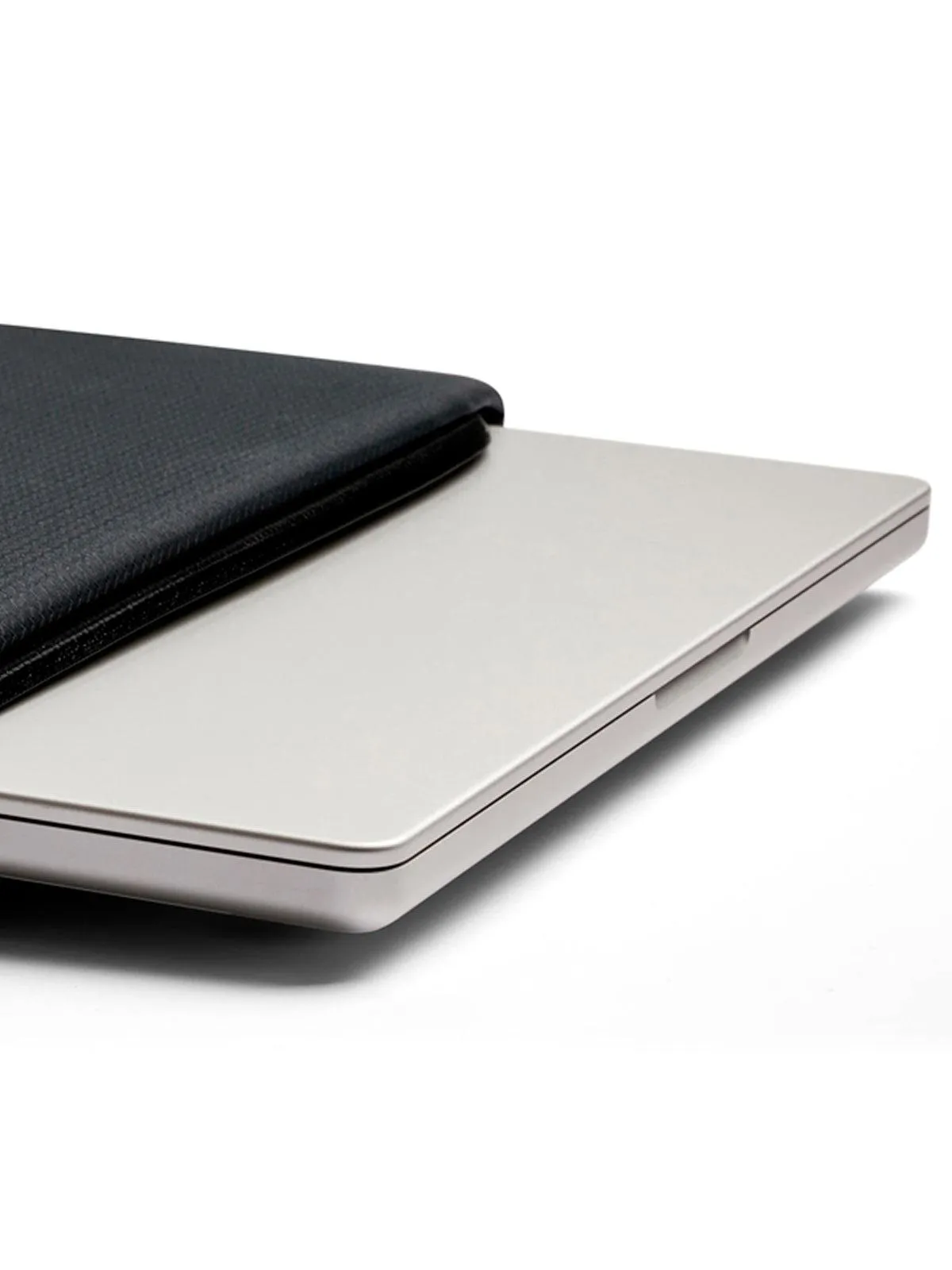 Bellroy Lite Laptop Sleeve 16 Inch