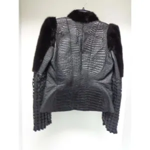 BLACK LEATHER JACKET