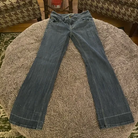 CABI Women’s Low Rise Bootcut Jeans