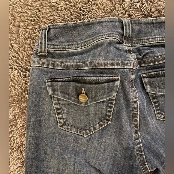 CABI Women’s Low Rise Bootcut Jeans