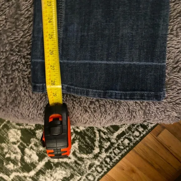CABI Women’s Low Rise Bootcut Jeans