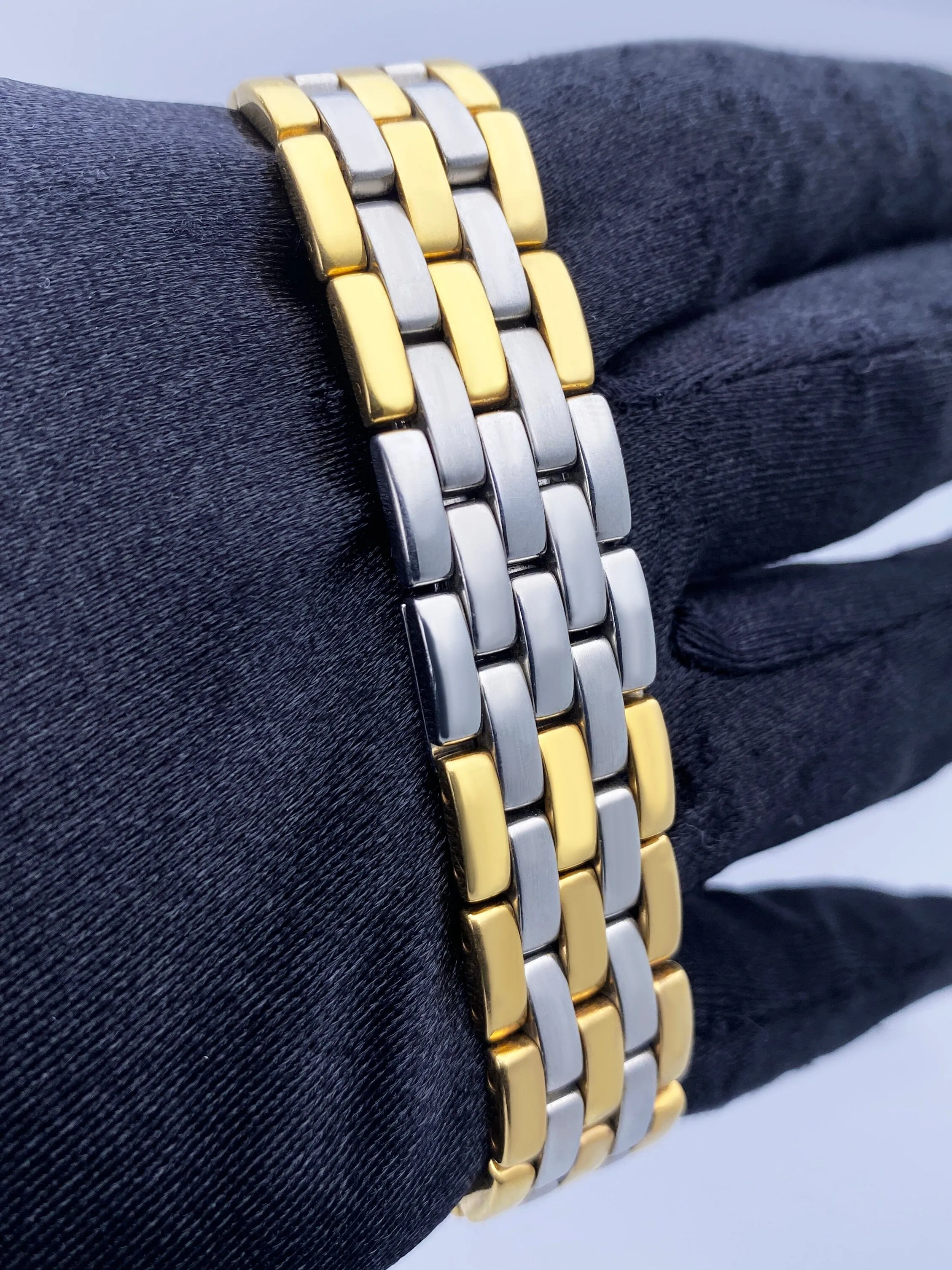 Cartier Panthere 187949 Three Row Midsize Watch
