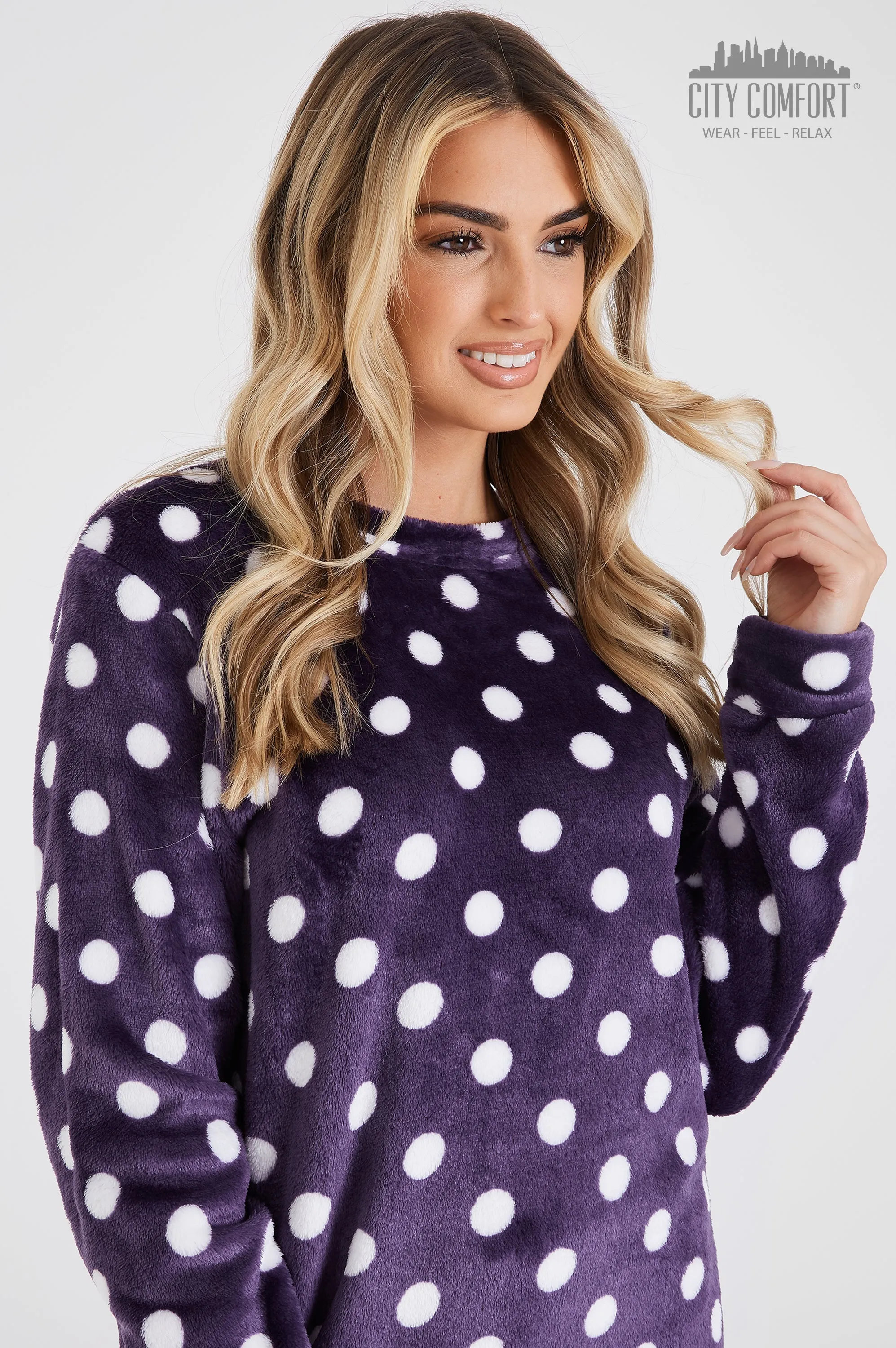 CityComfort Fleece Womens Pyjamas Set Long Sleeve Fluffy Loungewear Adults Teenagers, Winter PJs Warm Nightwear, Gifts for Her