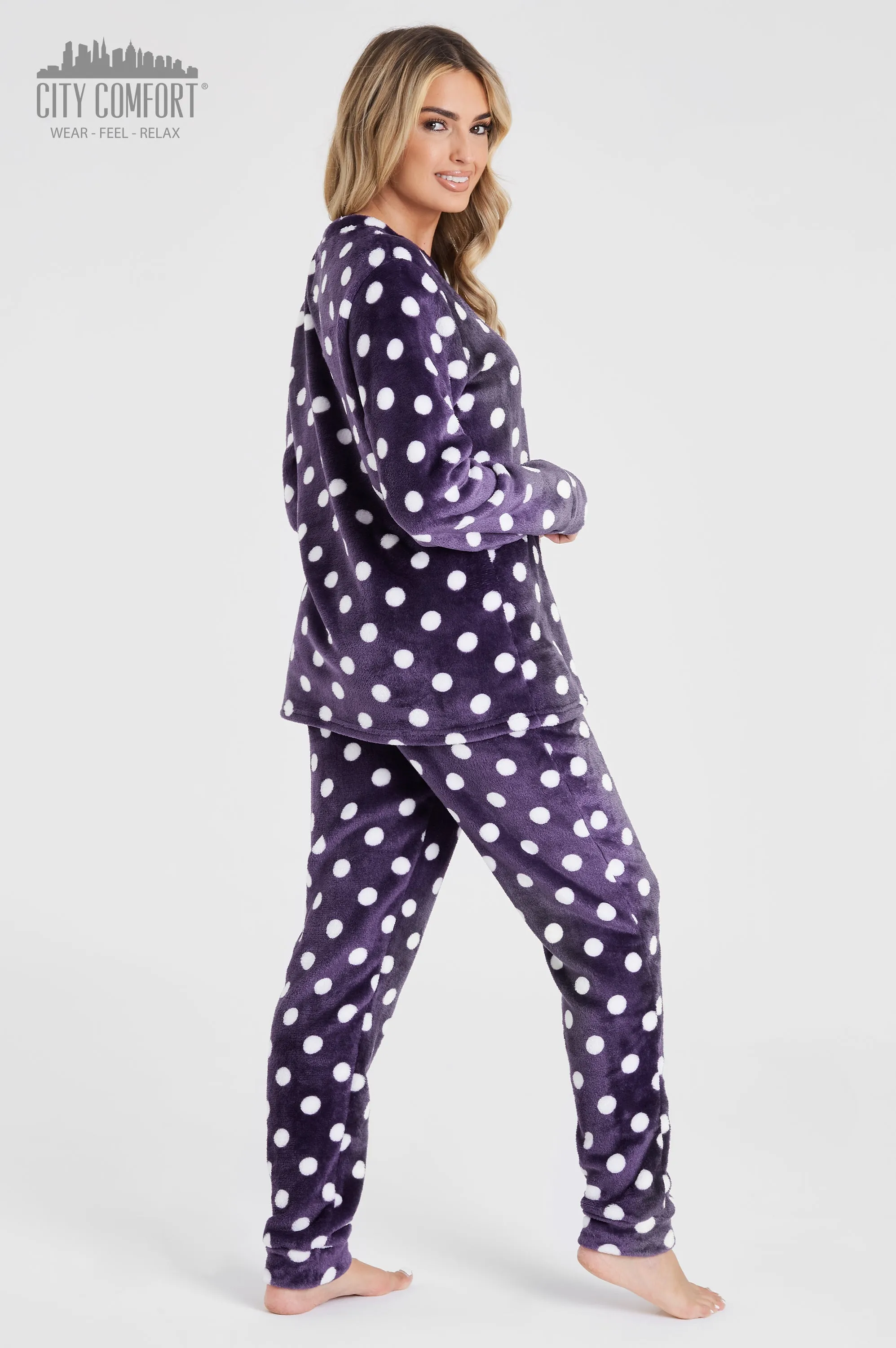 CityComfort Fleece Womens Pyjamas Set Long Sleeve Fluffy Loungewear Adults Teenagers, Winter PJs Warm Nightwear, Gifts for Her