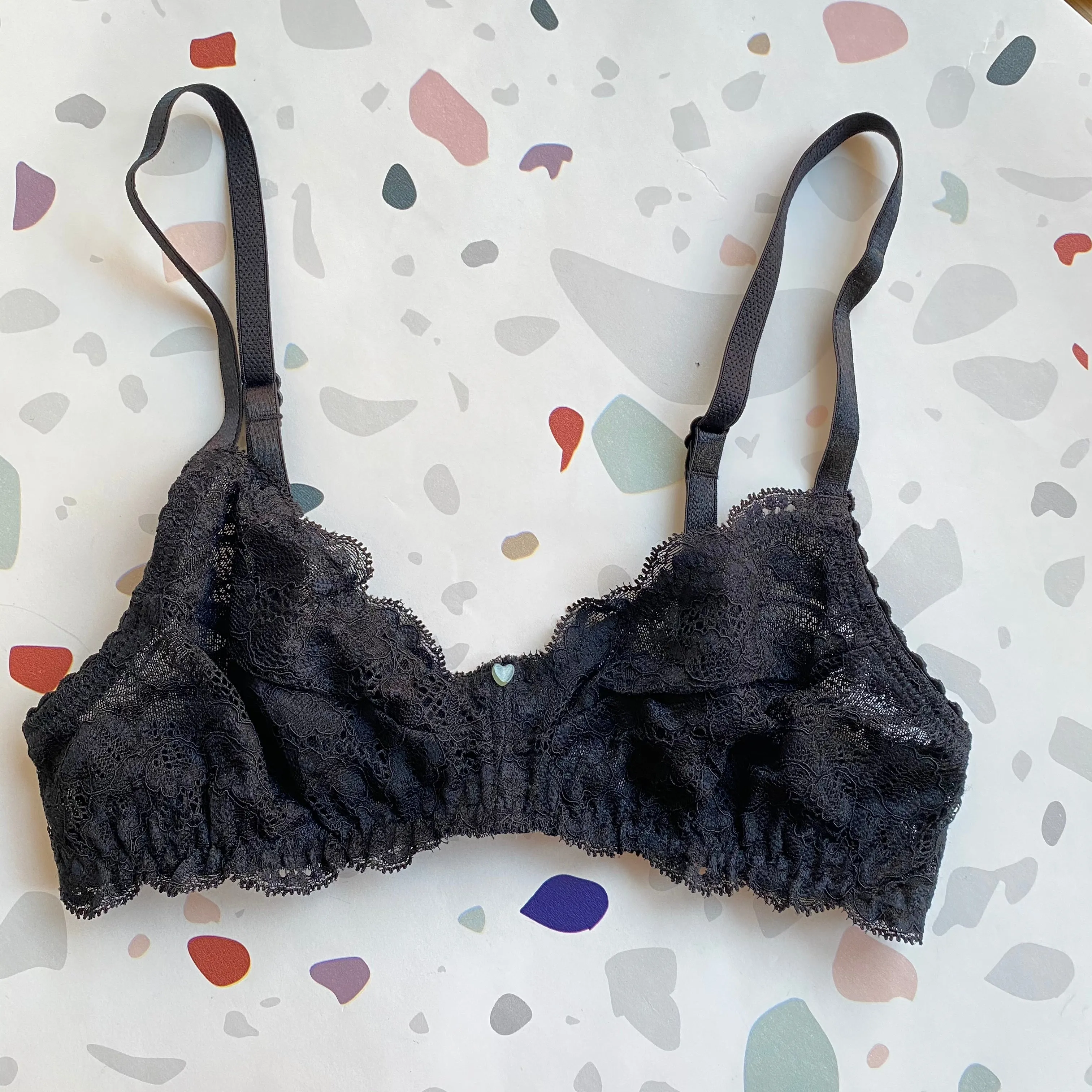 Clo: Fortuna Lace Wireless Soft Bra - Black