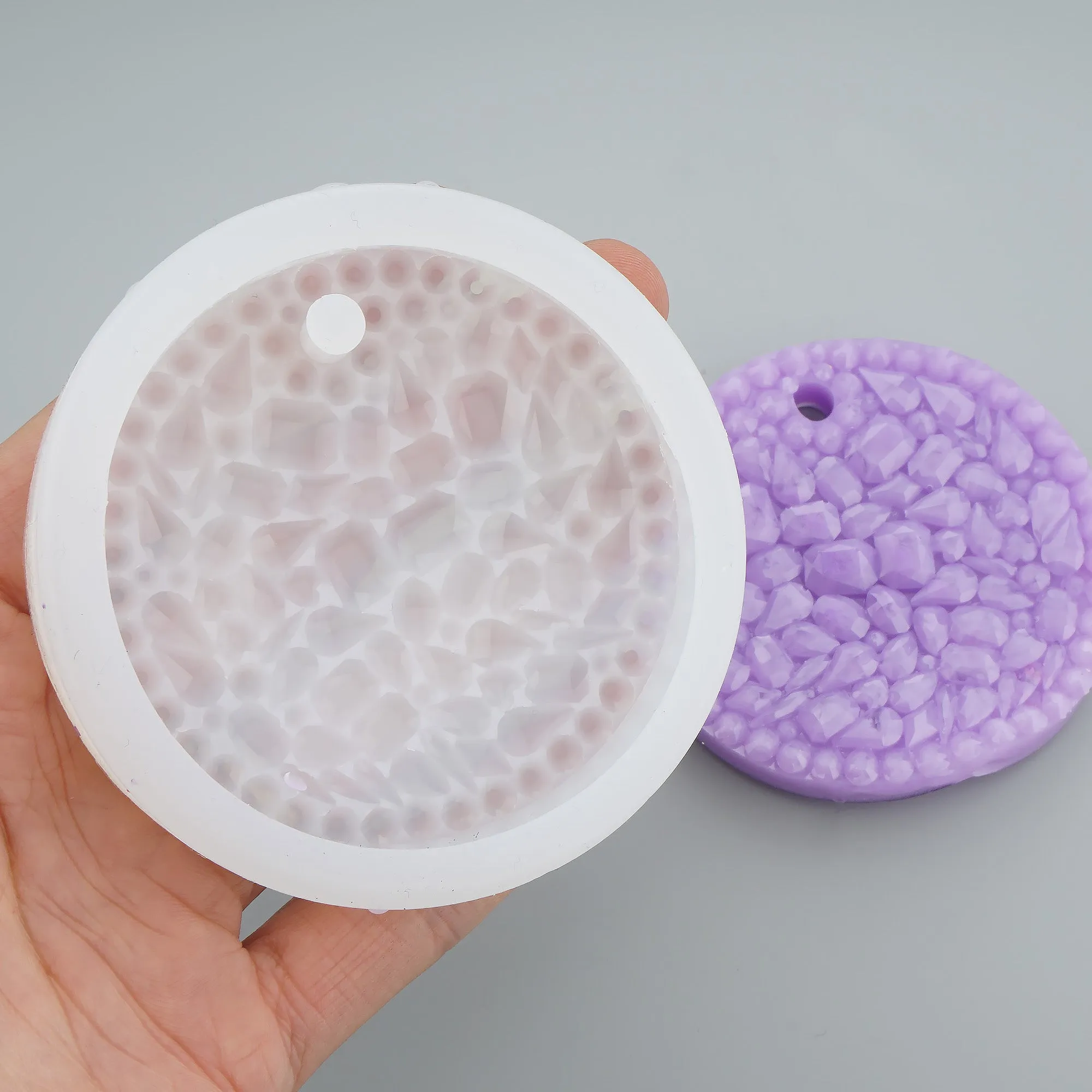 Druzy Crystal Pendant Silicone Resin Molds - Keychain, Resin Tag, Jewelry Making Supplies 1pc 104026