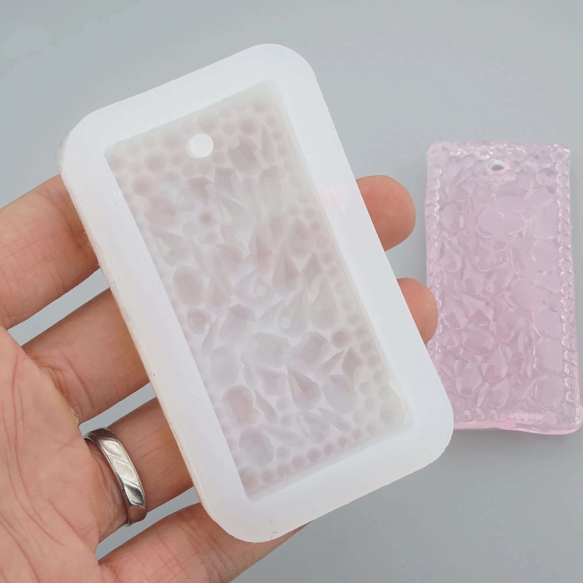Druzy Crystal Pendant Silicone Resin Molds - Keychain, Resin Tag, Jewelry Making Supplies 1pc 104026