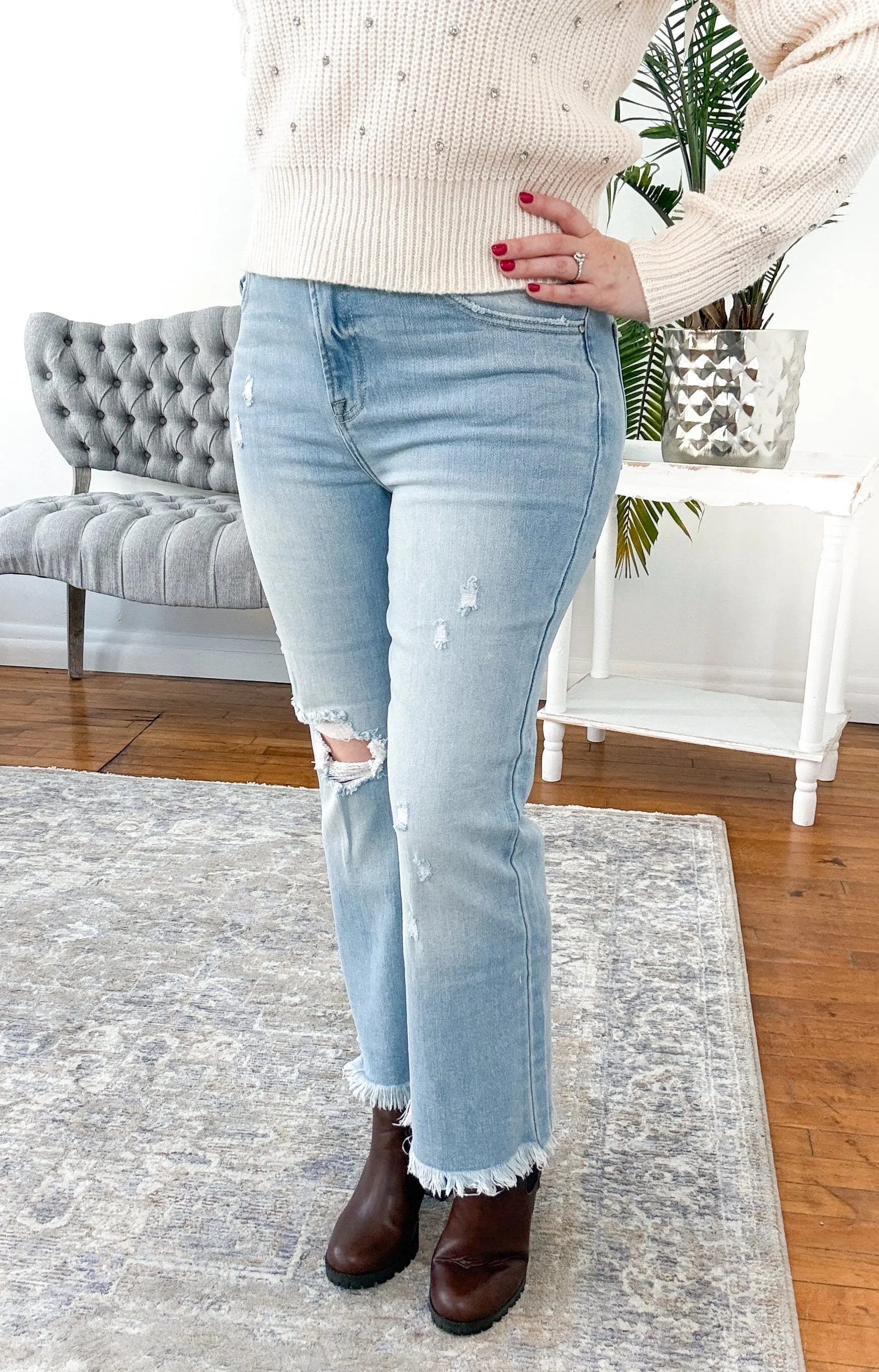 Elphie High Rise Crop Bootcut Frayed Risen Jeans - Light Wash