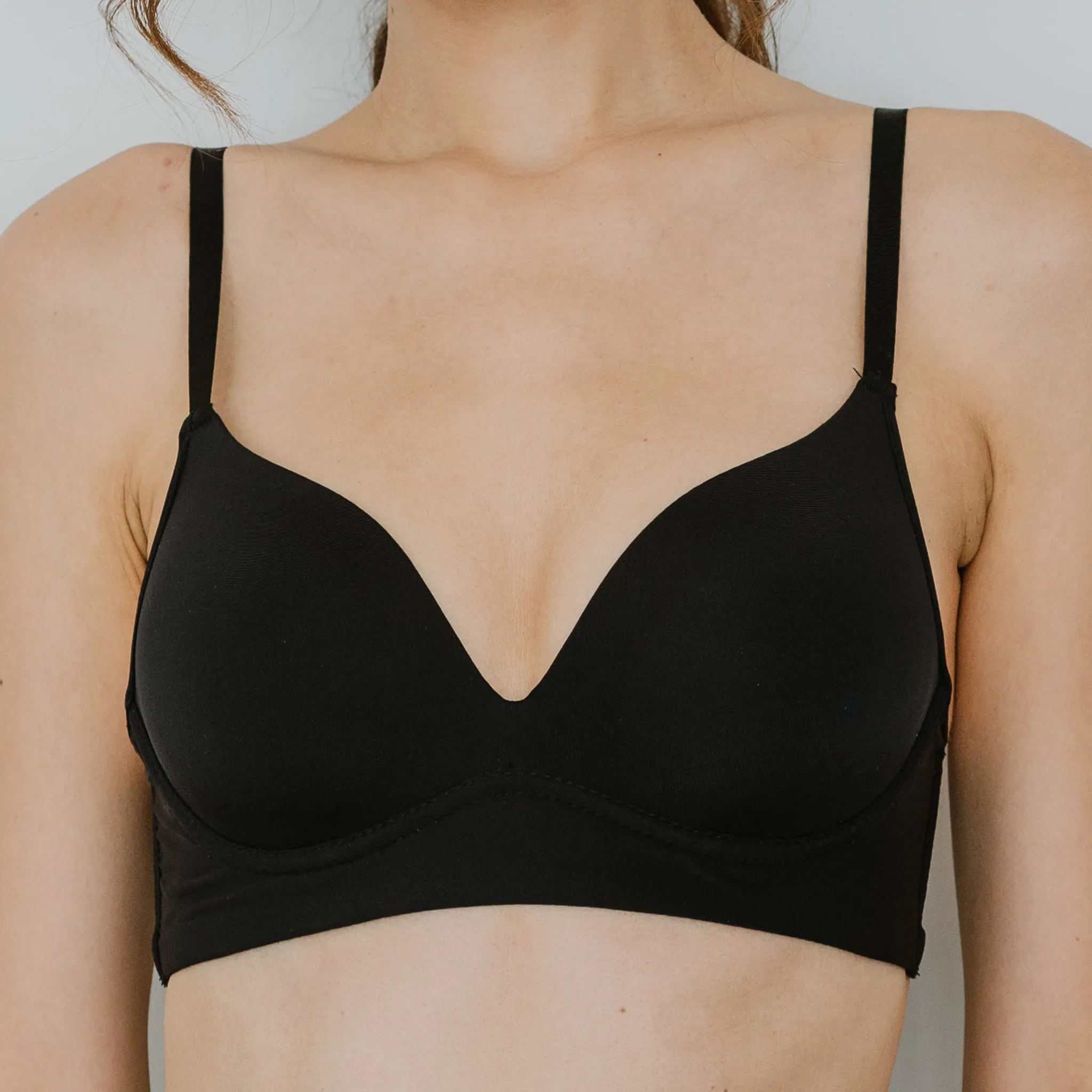 Everyday Carefree Midi Wireless T-Shirt Bra in Black (Size M Only)