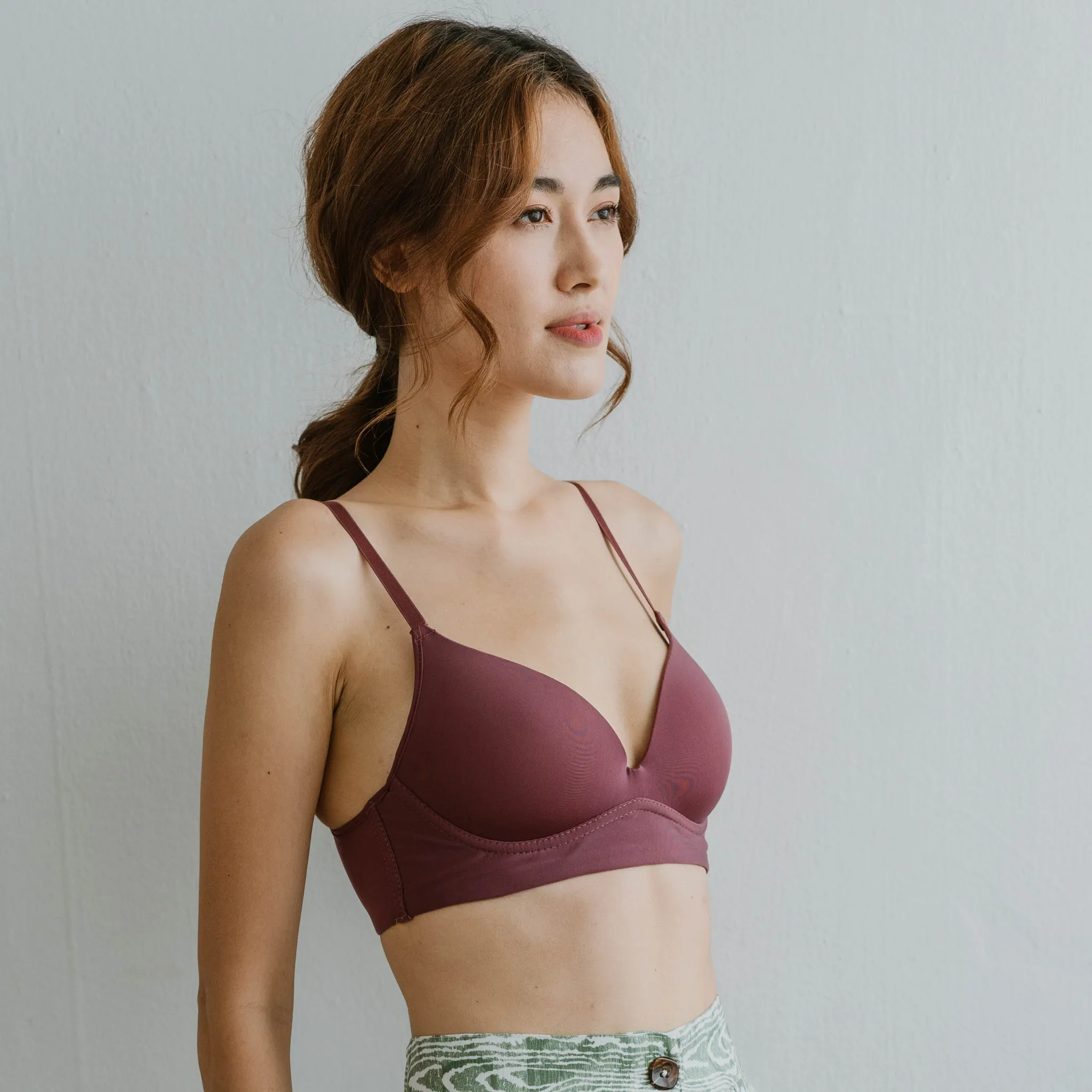 Everyday Carefree Midi Wireless T-Shirt Bra in Wine (Size XL Only)