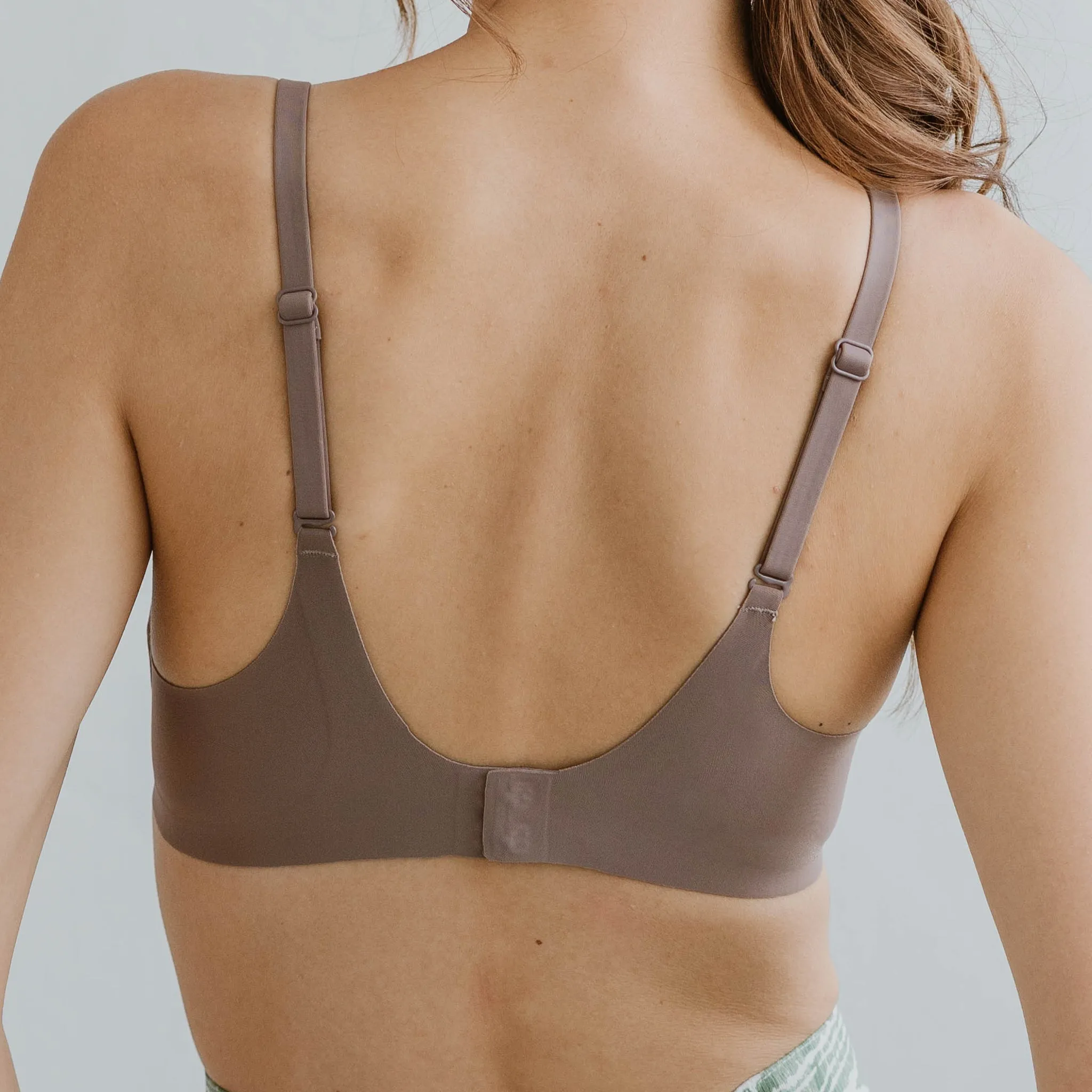 Everyday Comfort Seamless Wireless T-Shirt Bra in Coffee (Size XL)