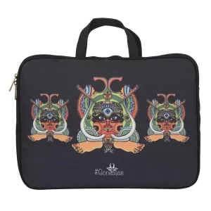 Face illustrated Laptop Sleeve