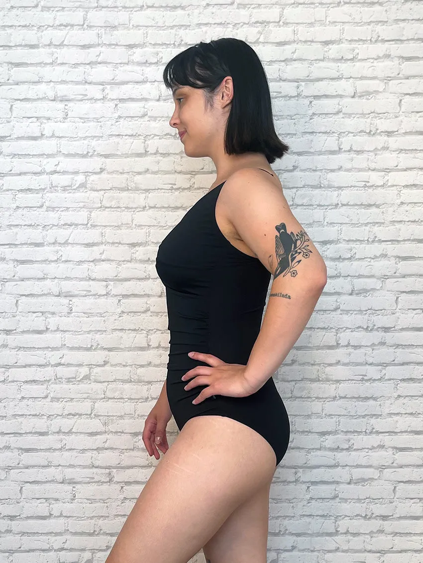 Finz Poly FG Twist One Piece Swimsuit