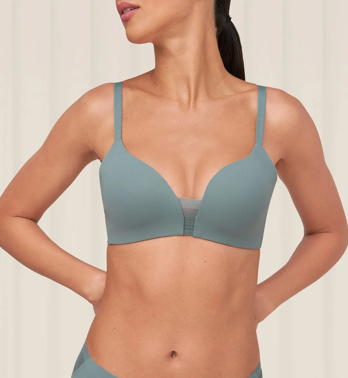 FLEX SMART NON-WIRED PADDED BRA