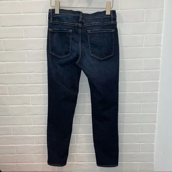 FRAME Le Skinny De Jeanne Jeans in Los Feliz 27