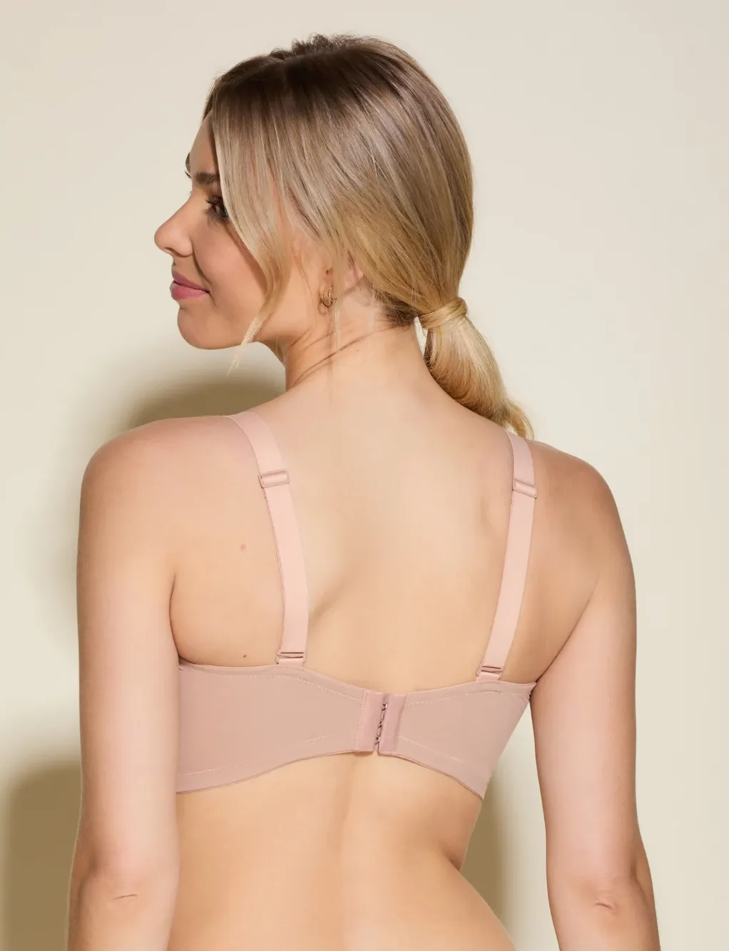 Free-Cut Micro Curvy Bralette