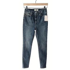 𝅺free People Size 26 Blue Stretch Skinny Jeans