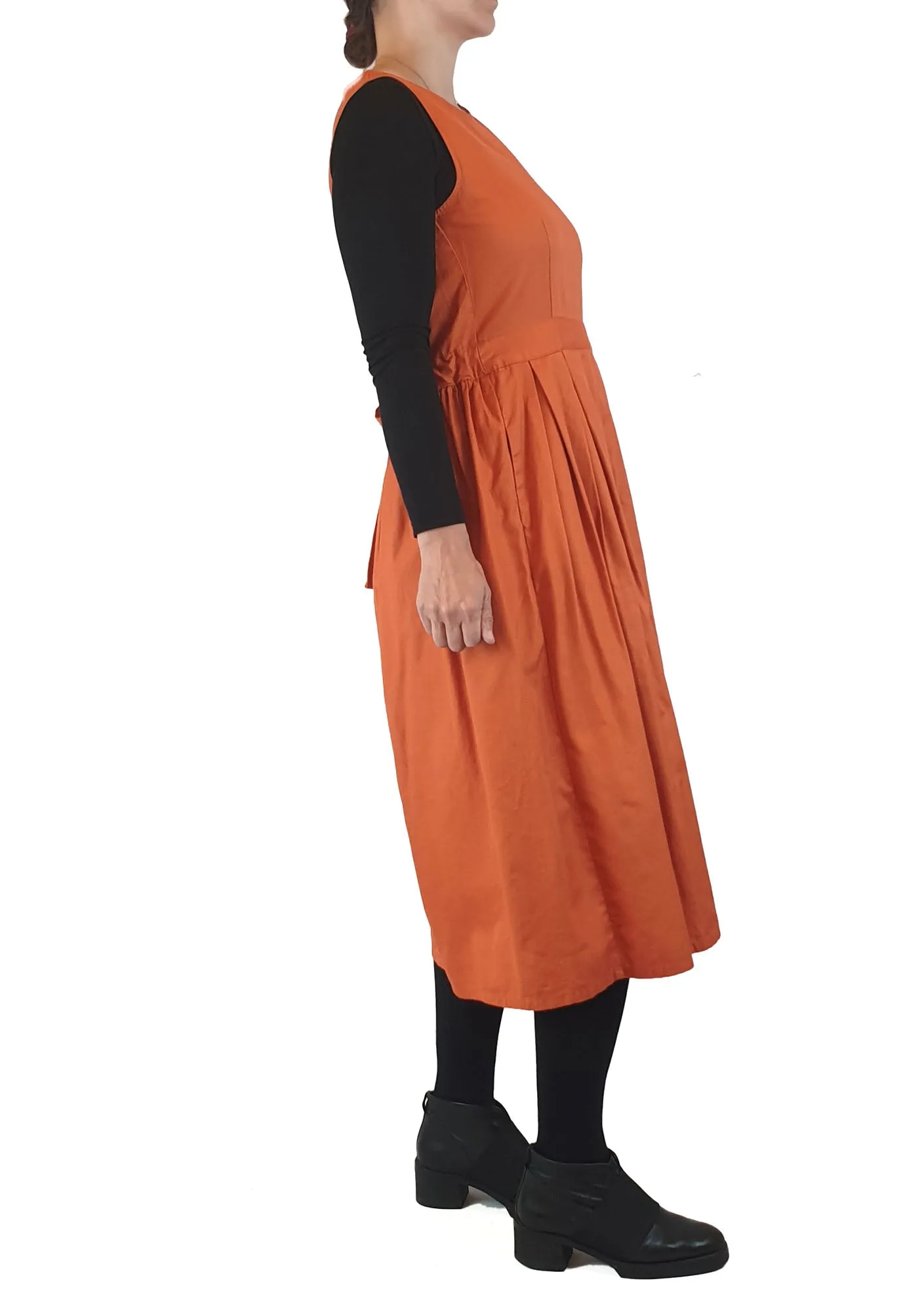 Gorman orange sleeveless pleated dress size 8