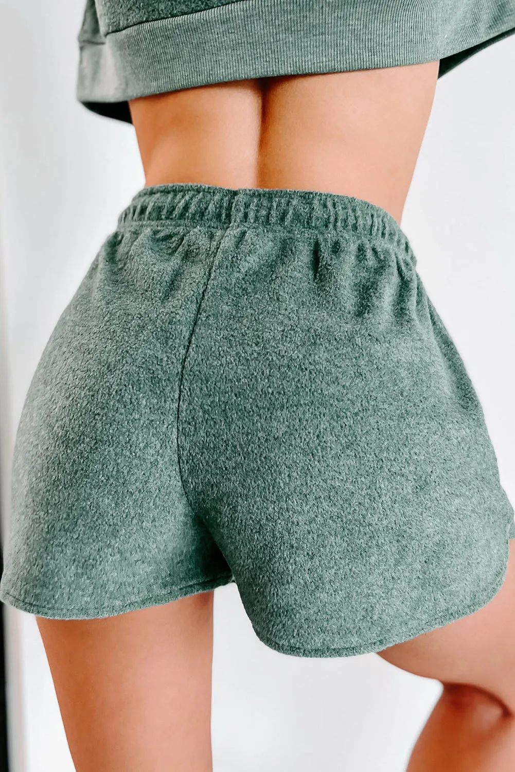 Green Fleece Two-piece Cropped Pullover and Shorts Set