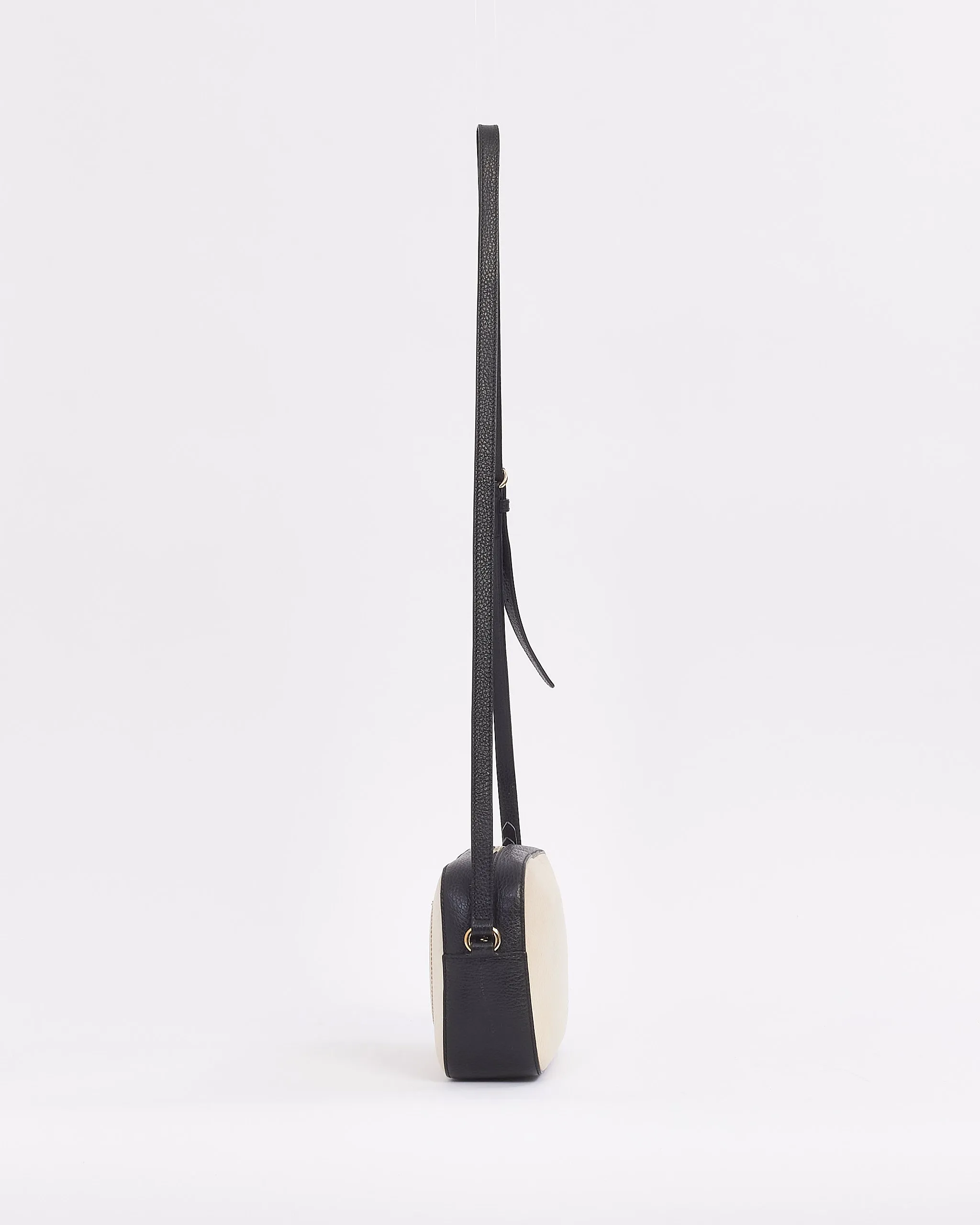 Gucci White and Black Leather GG Soho Disco Crossbody Bag