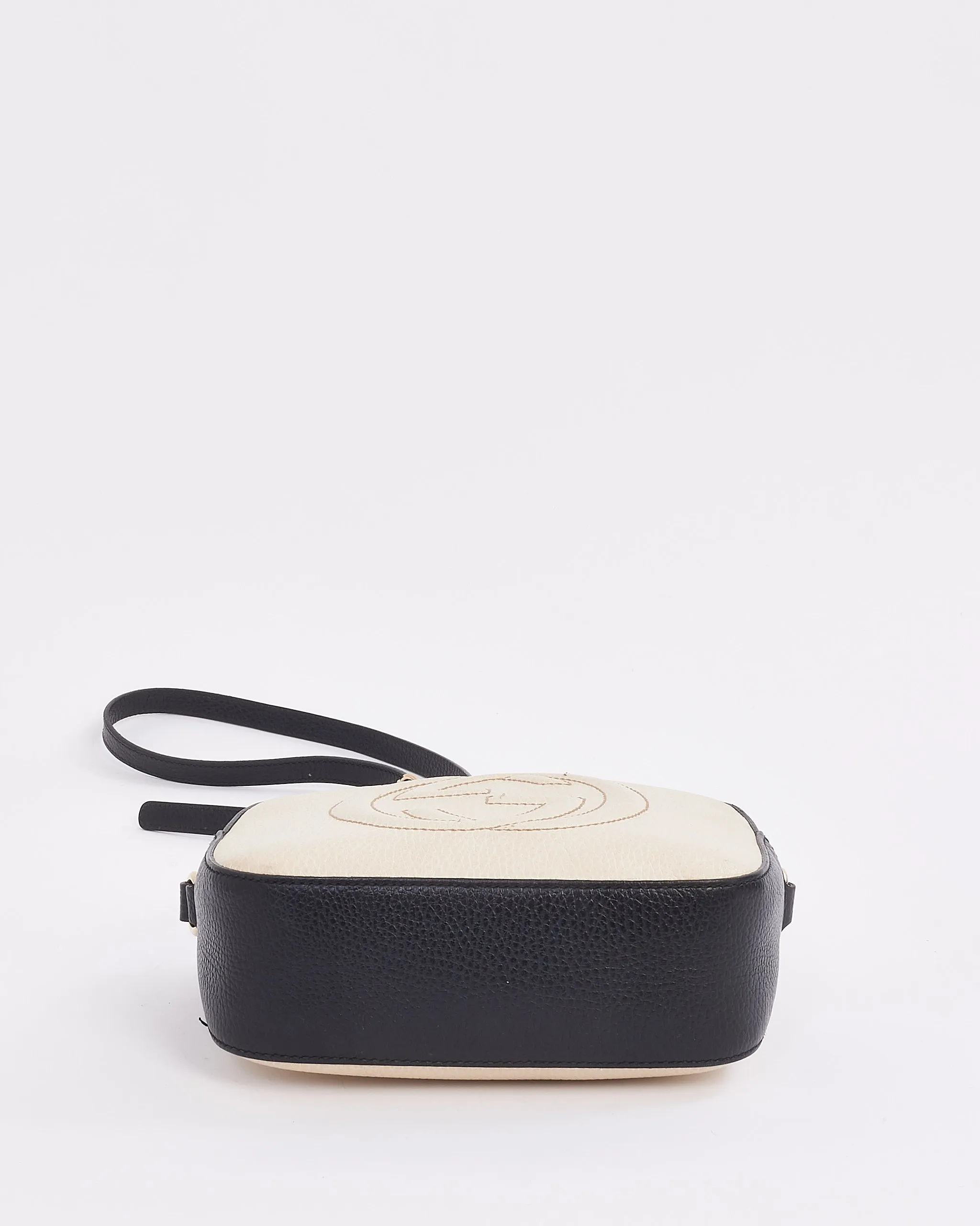 Gucci White and Black Leather GG Soho Disco Crossbody Bag