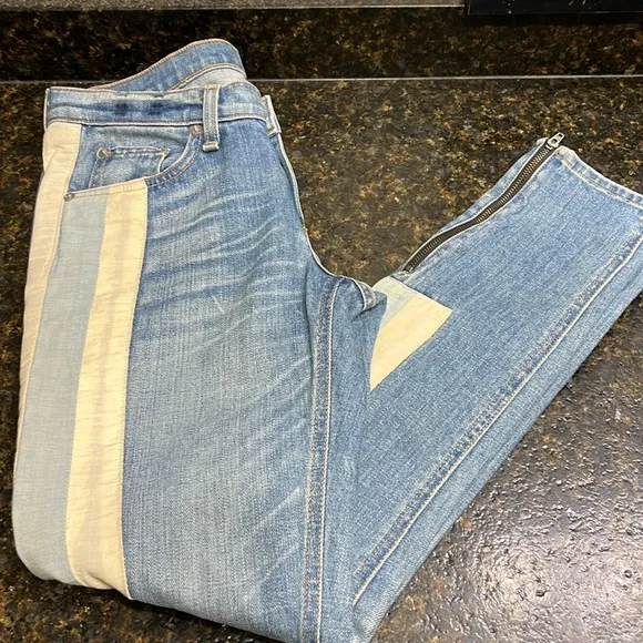 🎉Host Pick🎉 Rag &amp; Bone Relay Jeans Made in USA Size 26