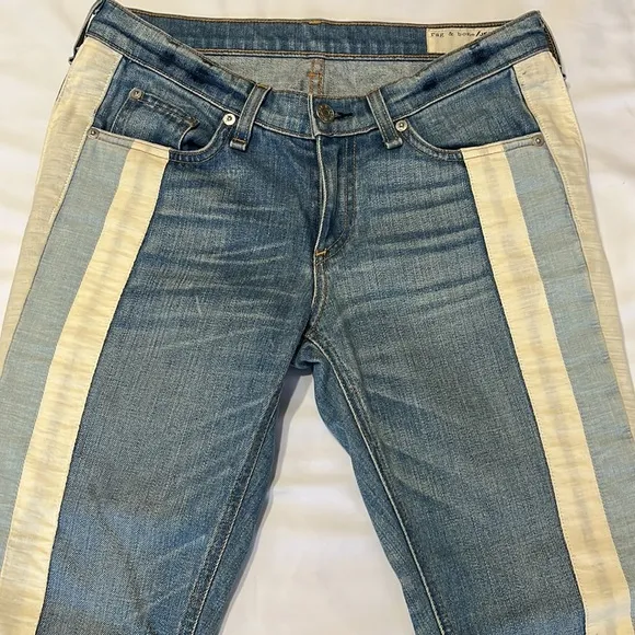 🎉Host Pick🎉 Rag &amp; Bone Relay Jeans Made in USA Size 26