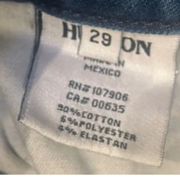 Hudson Beth Mid Rise Baby Boot Cut Jeans | Size 29 | Medium Blue Wash