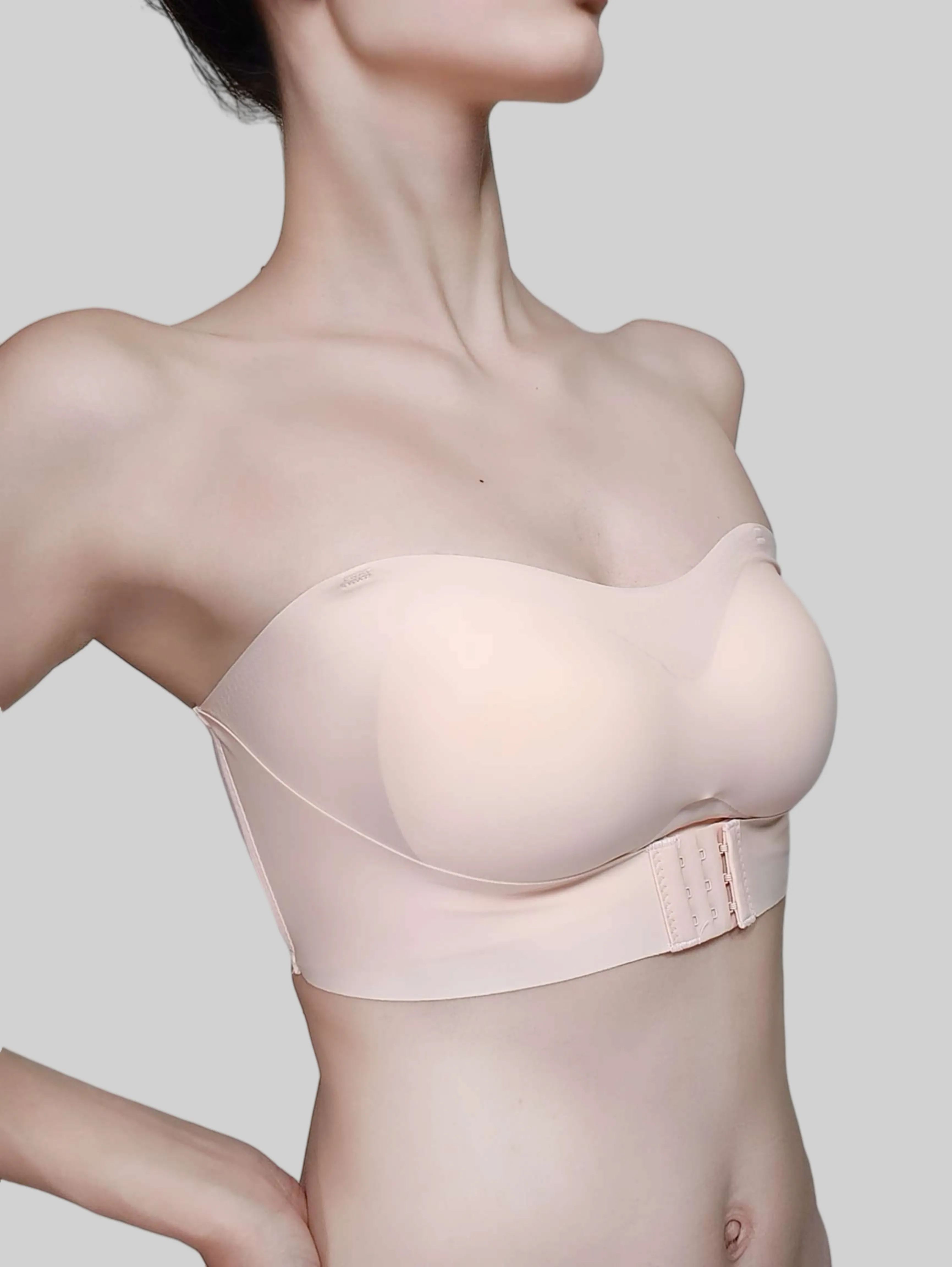 Invisible, Strapless, Front-Clasp Push-Up Bra