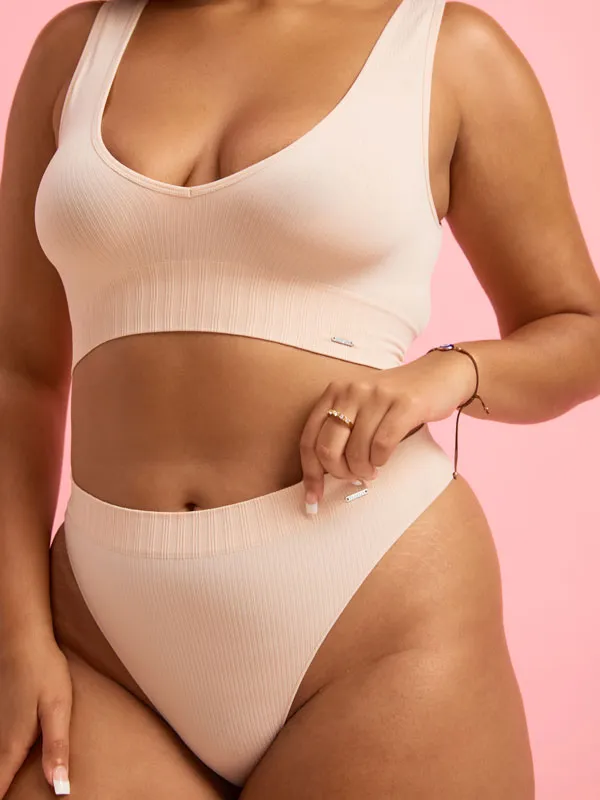 Ivy Seamfree High Waist G-string Taupe