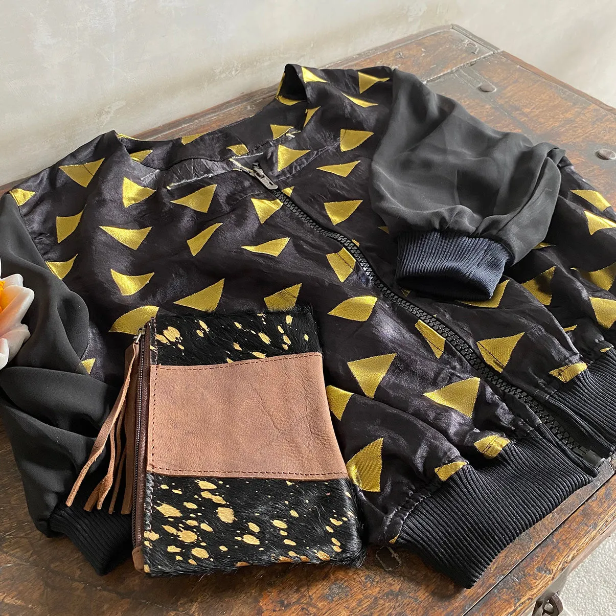 Jacket / Bomber Style // Black Triangle Gold