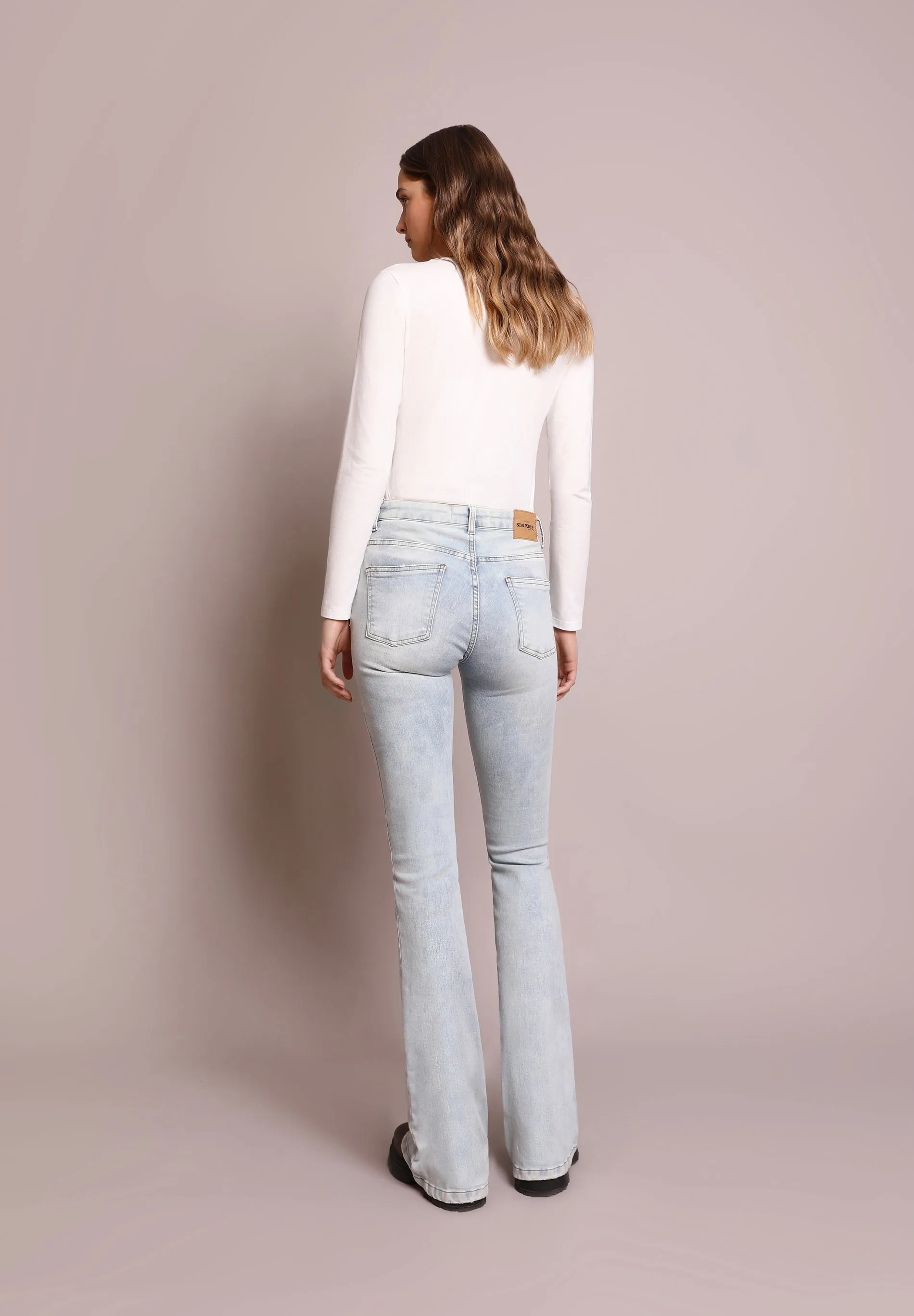 JEANS BOOTCUT
