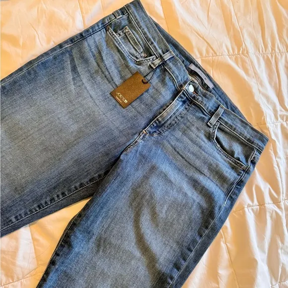 JOE’S JEANS Itzel Mid Rise Ankle Jeans
