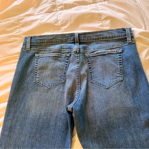 JOE’S JEANS Itzel Mid Rise Ankle Jeans