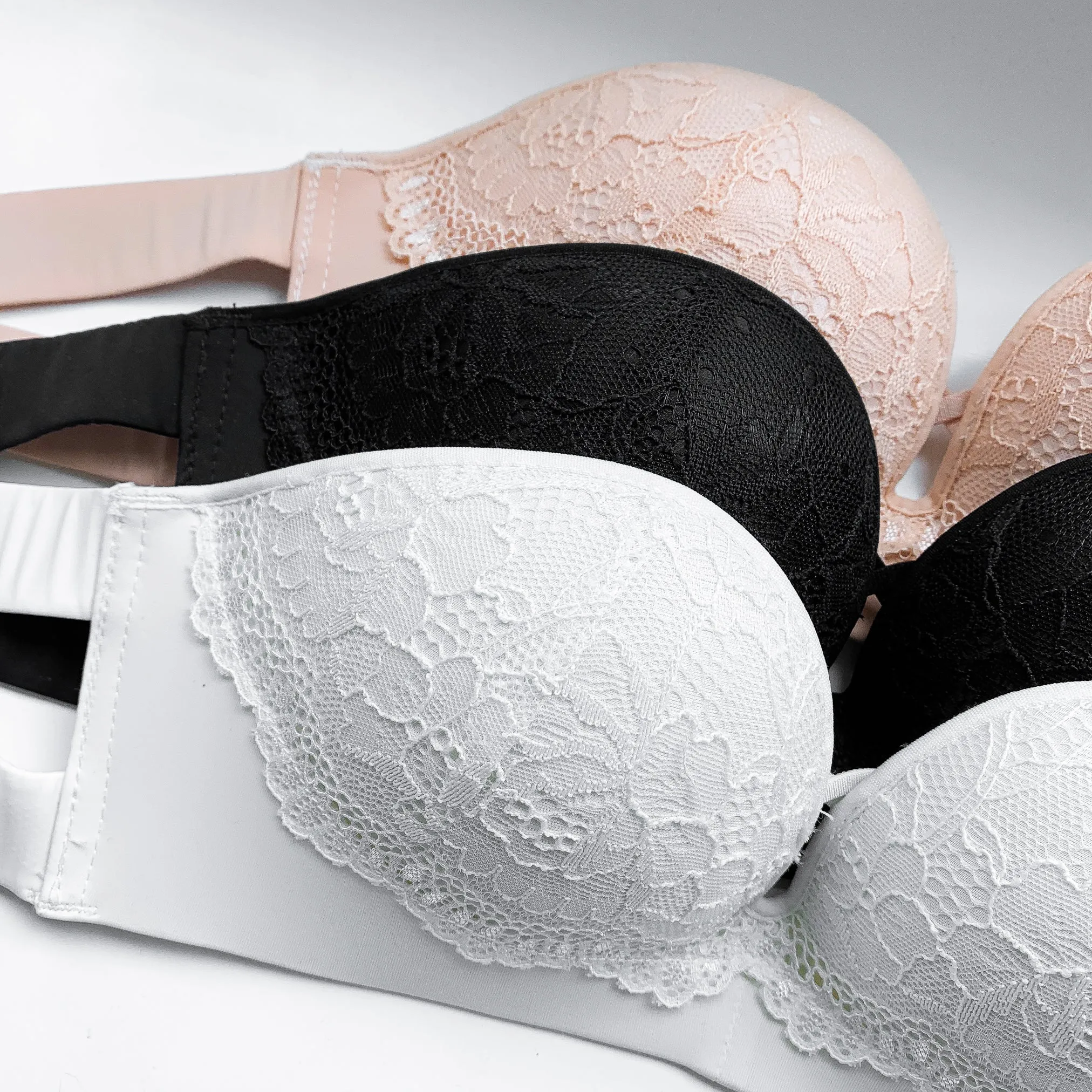 Laced It Up! V2.0 Non-Slip Strapless Push Up Bra in Black (Size S & XL Only)