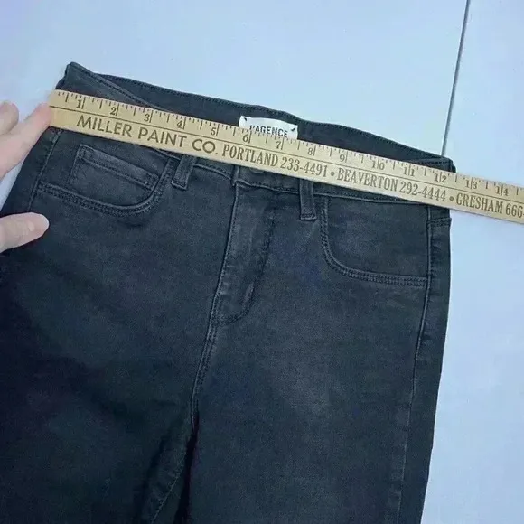 L'AGENCE High Rise Margot Skinny Jeans Size 24 Black Dark Graphite