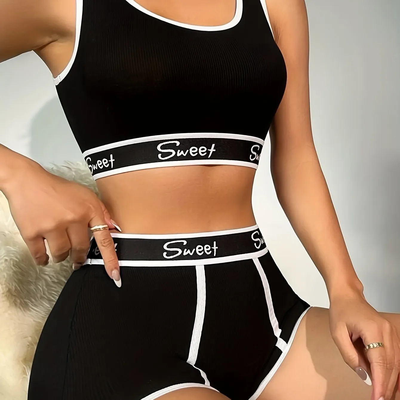 Letter Print Bra & Panties Set - Push Up Sports Bra with Elastic Panties, Women's Lingerie