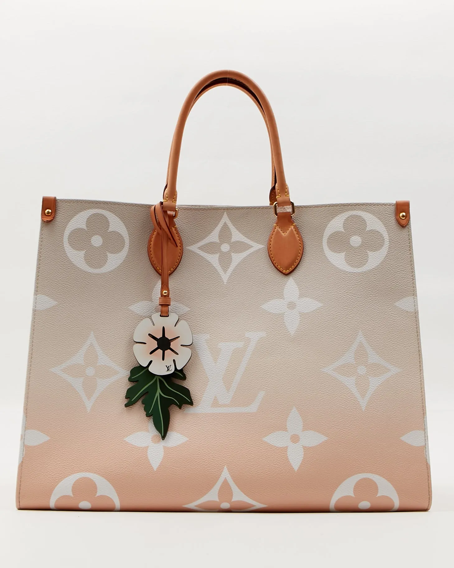 Louis Vuitton Orange/Grey Monogram Giant By The Pool OnTheGo GM