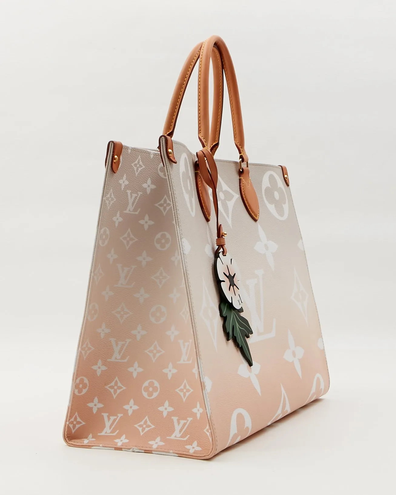 Louis Vuitton Orange/Grey Monogram Giant By The Pool OnTheGo GM