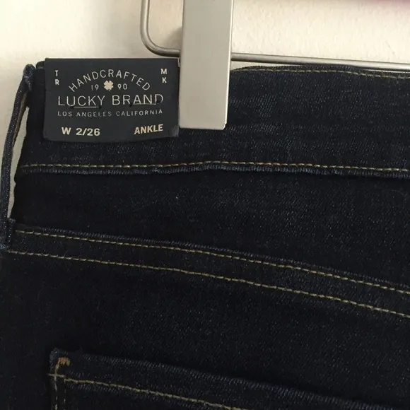 LUCKY BRAND Brooke Boot Jeans Sz 26 NEW