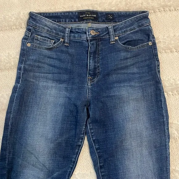 Lucky brand jeans Hayden sculpting skinny 5 pockets blue denim women’s size 6 28