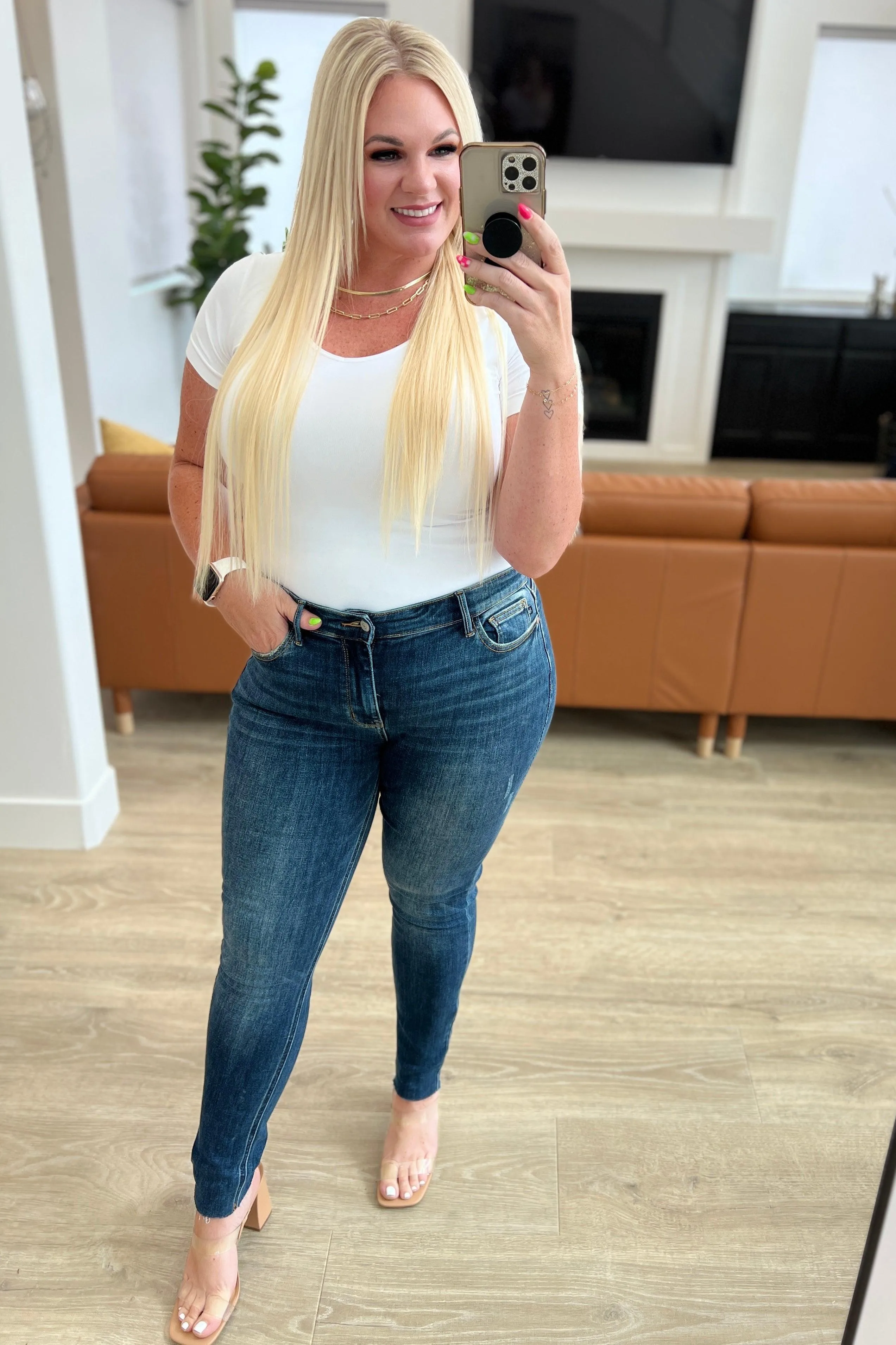 Lydia Mid Rise Vintage Raw Hem Skinny Jeans - Judy Blue