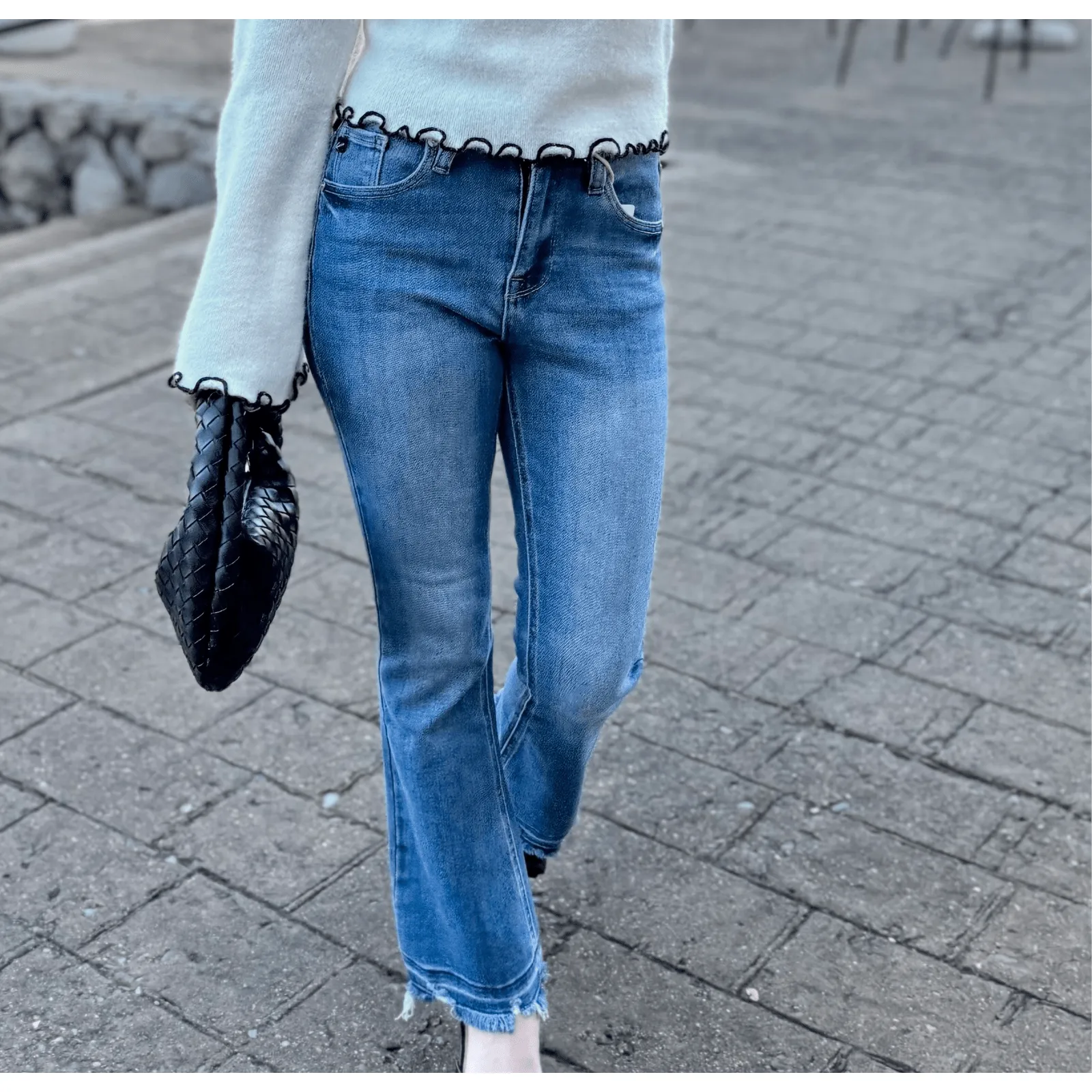 Lynn Cropped Bootcut Medium Wash Jeans