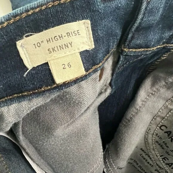 Madewell 10&quot; High Rise Skinny Jean Size 26 - Classic Quality Madewell Jeans
