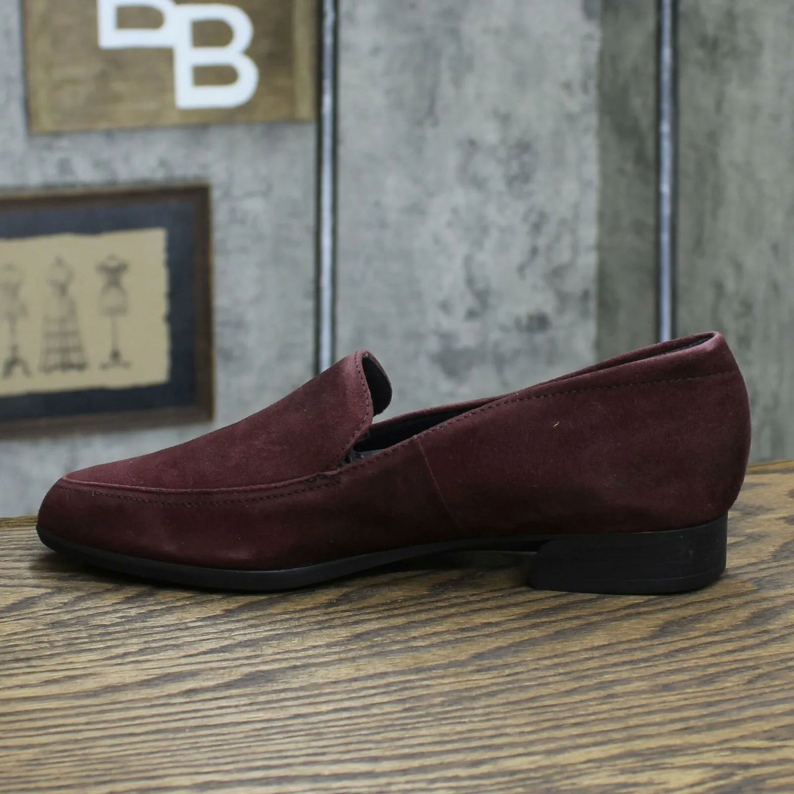 MUNRO Women's Harrison Suede Loafers